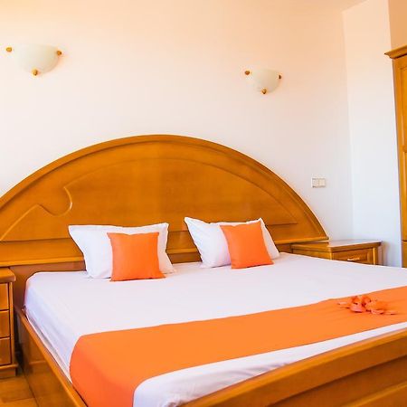 Family Hotel Elegance Arbanasi Rum bild